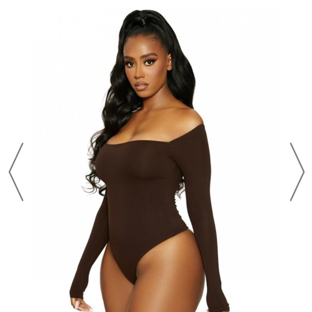 NWT Naked Wardrobe Brown Bodysuit - Size M